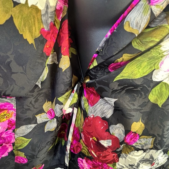 Vintage 100% Silk Wrap Top S Long Sleeve Black Bright Floral Whimsical Statement - Picture 7 of 11